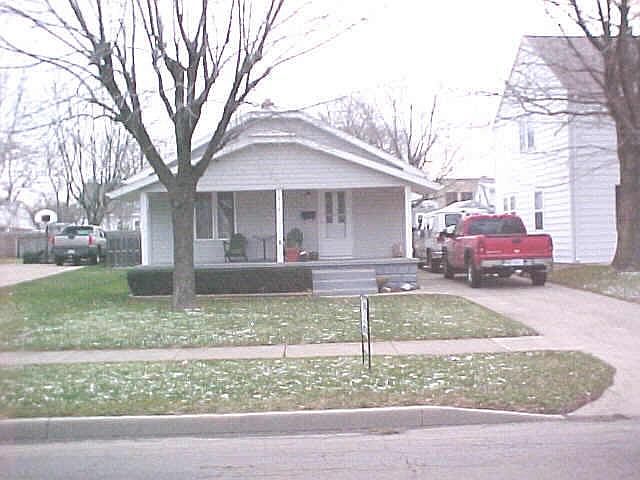 2nd image of 1614 N Broadway St
