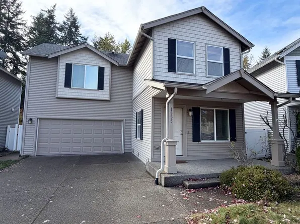 1335 Sinclair Dr, Dupont, WA 98327
