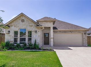 3079 Peterson Cir, Bryan, TX 77802