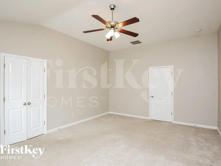 1211 Image Ives Dr — Photo 13