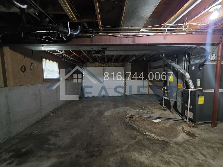 11335 E 72nd St — Photo 21