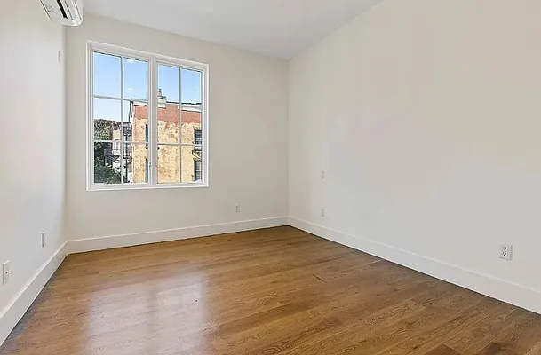 Rented by Dalan Rentals | media 19