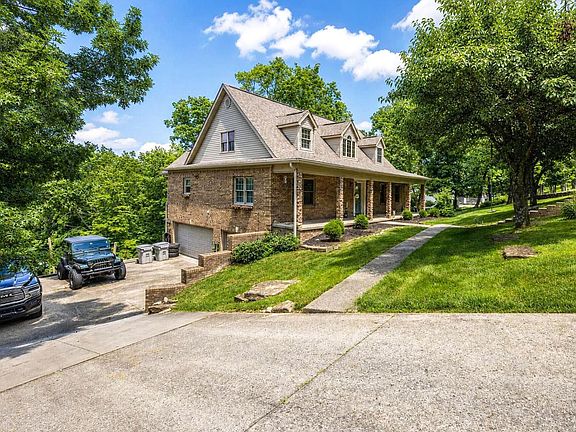 5th image of 105 Eider Ct