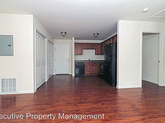 4th image of 1112 Bertling St APT 532