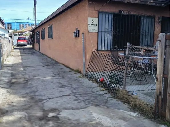 1549 E 33rd St, Los Angeles, CA 90011