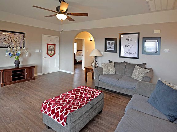 5th image of 4204 Miracle Ln