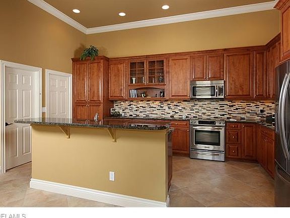 3rd image of 27132 Lost Lake Ln