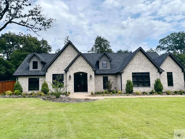 8114 Gadwall Trl, Texarkana, TX 75503