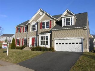 22 Grace Manor Ct, Fredericksburg, VA 22406