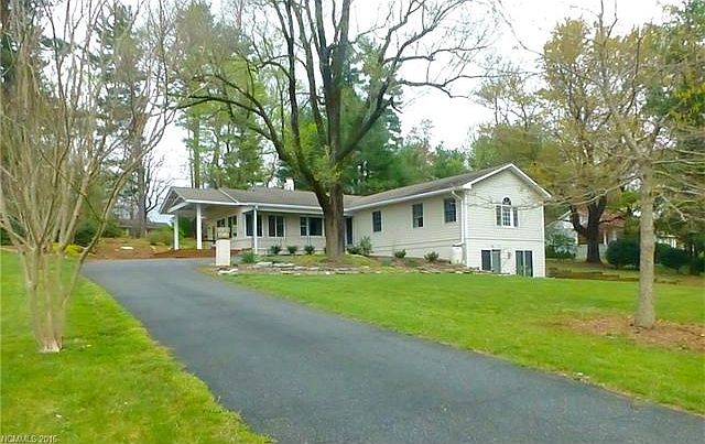 1st image of 217 Ewbank Dr