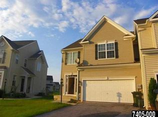3803 Kings Ln, Dover, PA 17315