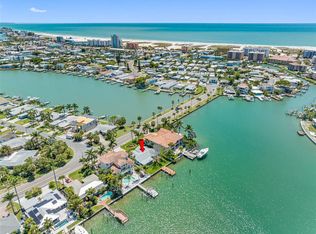 380 115th Ave, Treasure Island, FL 33706