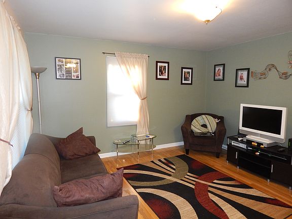 5th image of 2665 Dunhill Dr