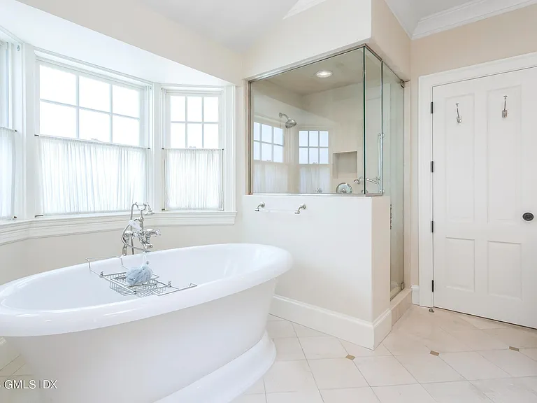 140 Havemeyer Pl — Photo 23