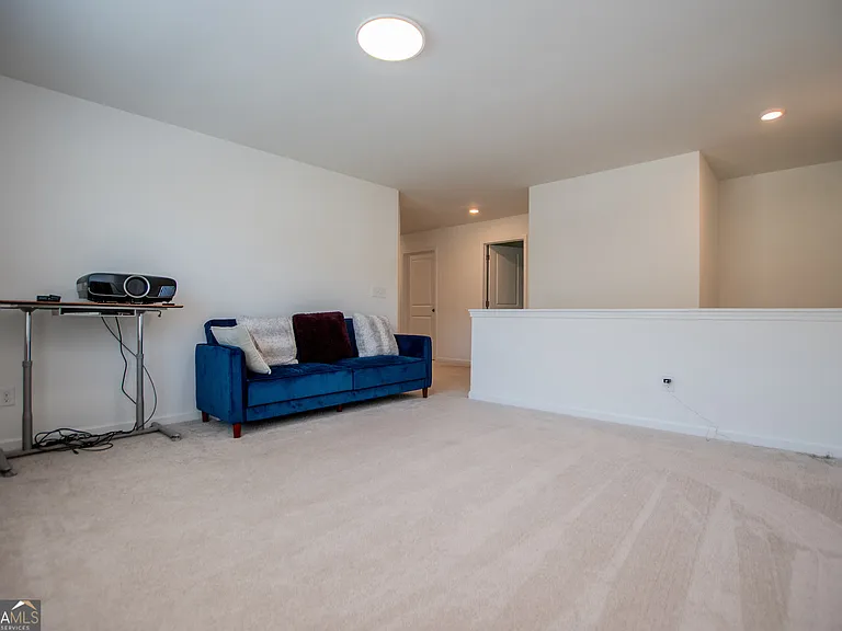 194 Rivulet Dr — Photo 10