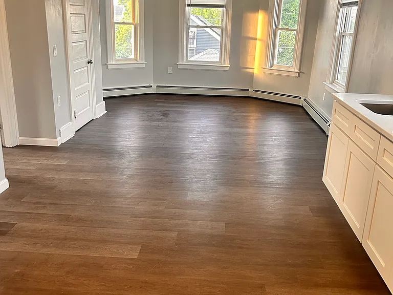 147 Prudence Ave #3 — Photo 3