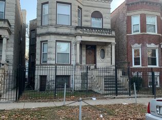 3915 W Monroe St, Chicago, IL 60624