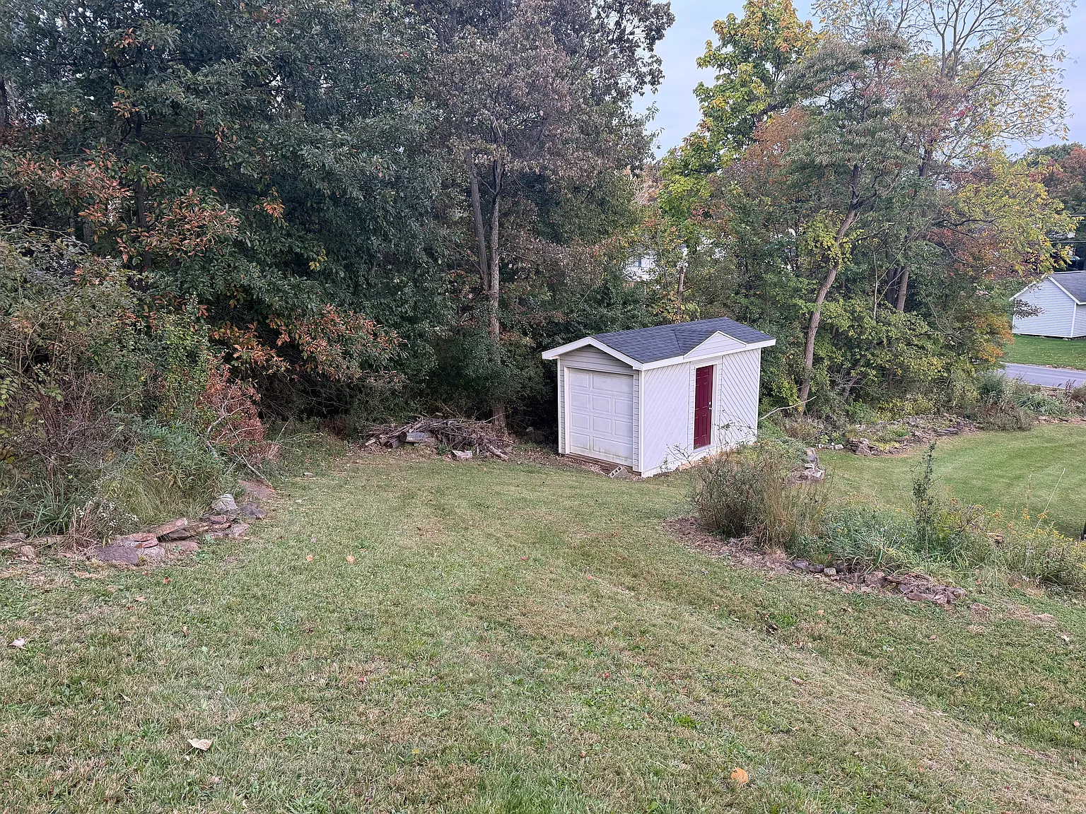 2 bed, 1.5 bath, 1326 sqft, $1,500 — Photo 3