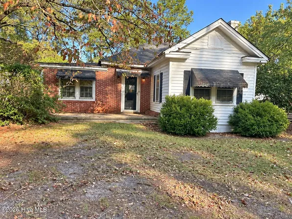 265 N Ingold Avenue, Garland, NC 28441