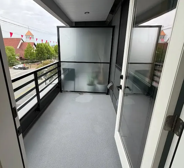 20769 Fraser Hwy #7 — Photo 1