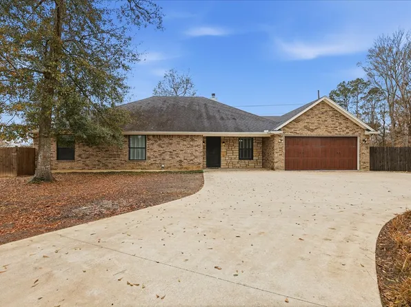 12250 Charlotte Dr, Lumberton, TX 77657