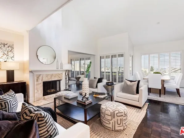 2372 Century Hl, Los Angeles, CA 90067