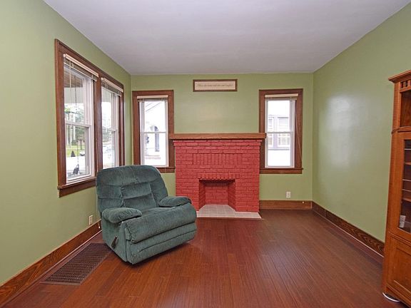 5th image of 5810 Lathrop Pl