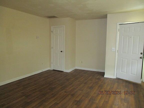 2nd image of 340 W Hampton Ave