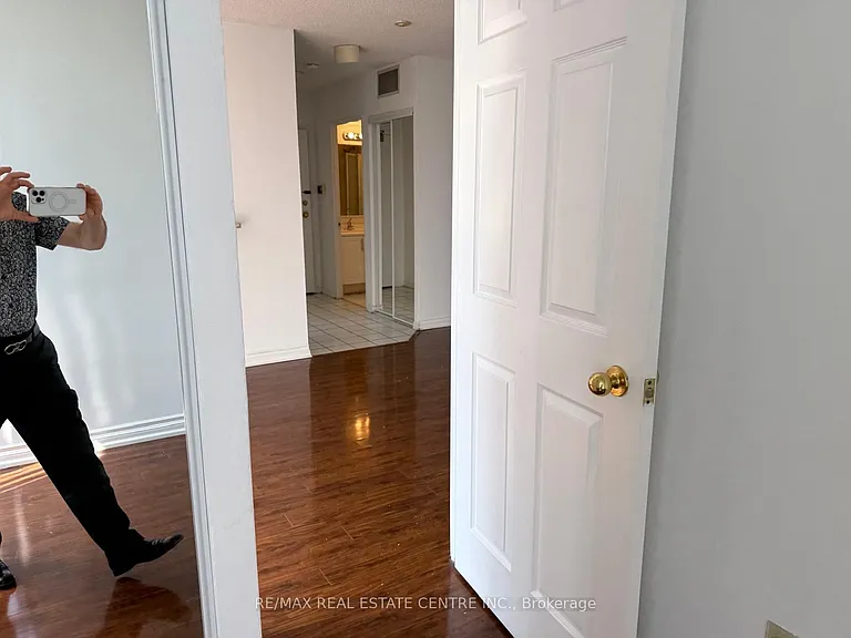 265 Enfield Pl #1403 — Photo 23