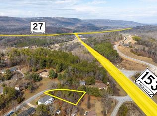 23 Pine Marr Ln, Hixson, TN 37343