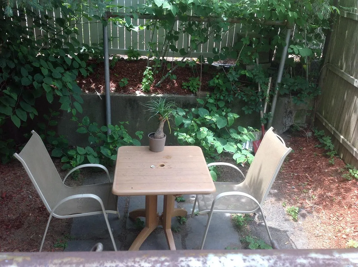 12 Bennett Street — Photo 3