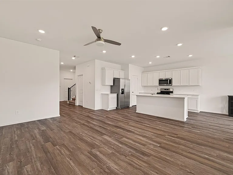 6107 Ginevra Summers Dr — Photo 11