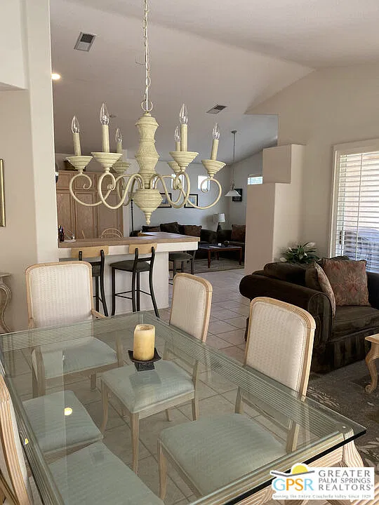 3 bed, 2.5 bath, 1825 sqft, $3,900 — Photo 2