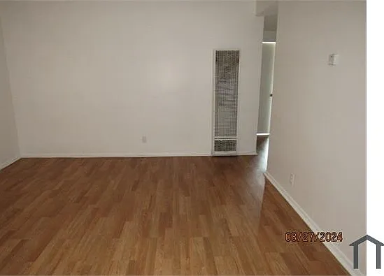 3458 W 67th St #4 — Photo 14