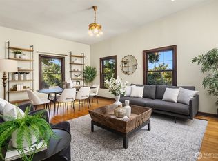 1120 17th Ave APT 301, Seattle, WA 98122