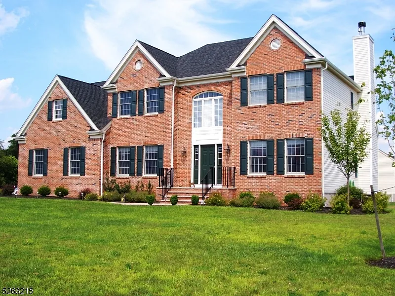 16 Gumble Ct