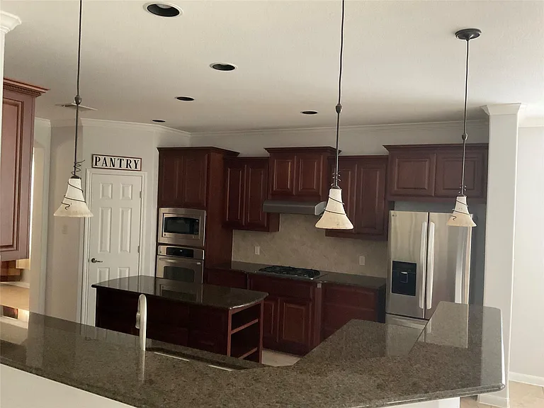 212 Choke Canyon Ln — Photo 10