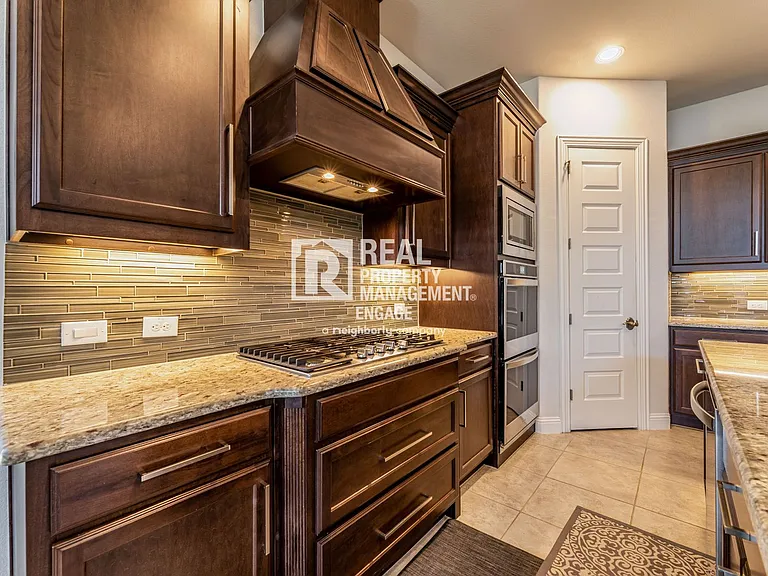 7757 Cooke Dr — Photo 19