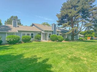 8402 SW Mohawk St, Tualatin, OR 97062