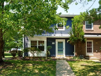 342 Constitution Cir, North Brunswick, NJ, 08902