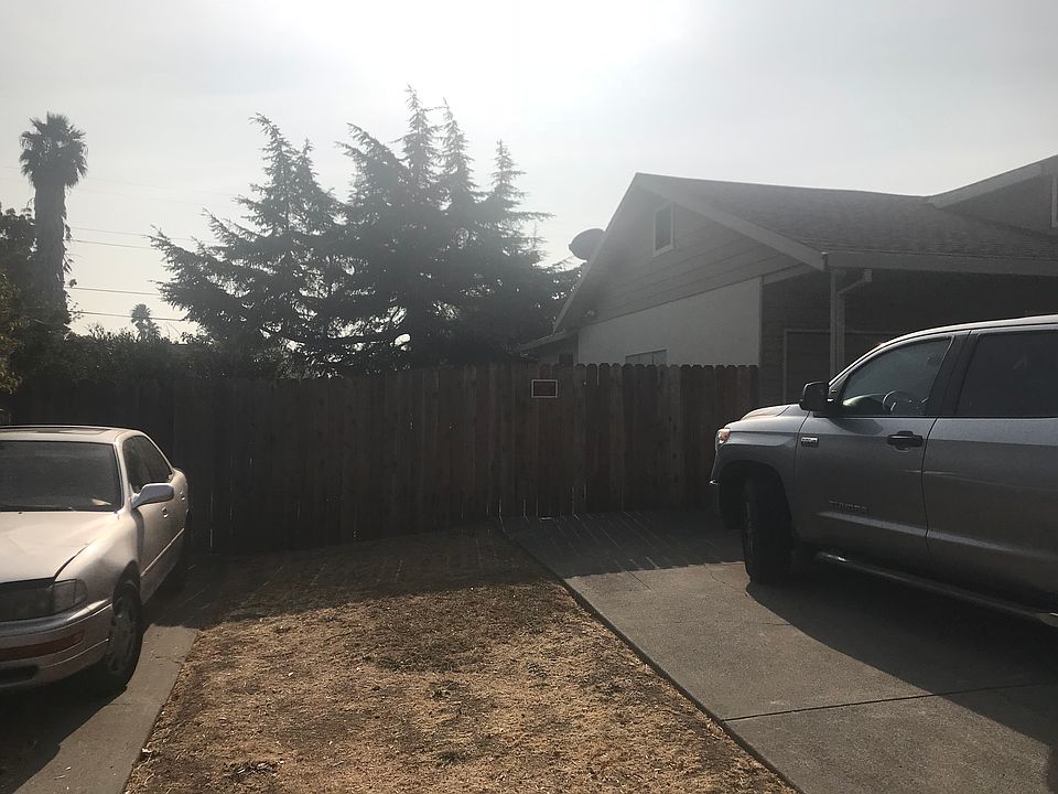 1st image of 243 E Tennessee St