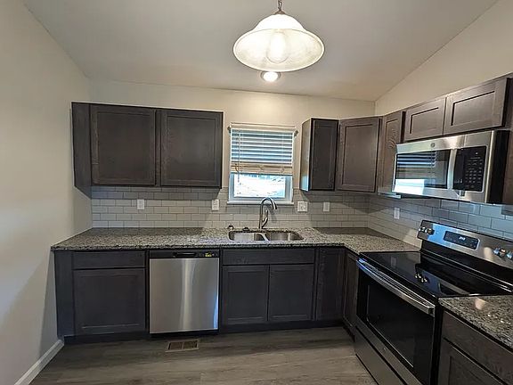4th image of 5277 N Toben Ct #5277