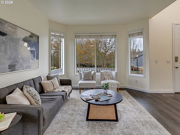 5th image of 23869 SW Middleton Rd