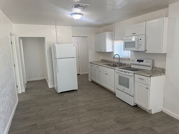 5th image of 1226 W Sonora St