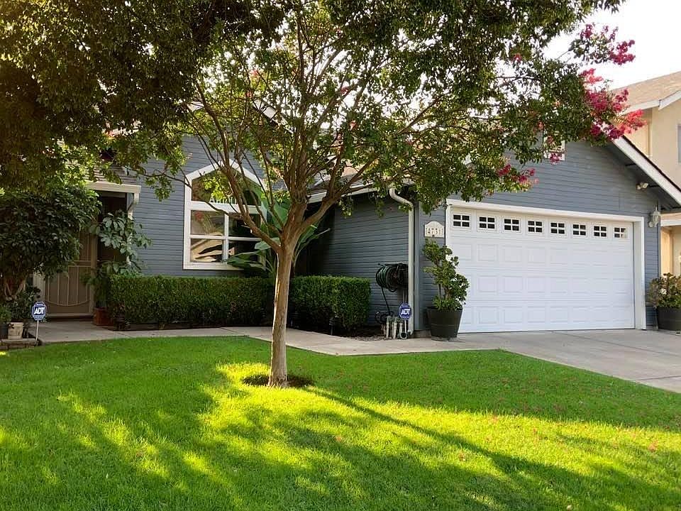 1st image of 4731 Nadine Ln