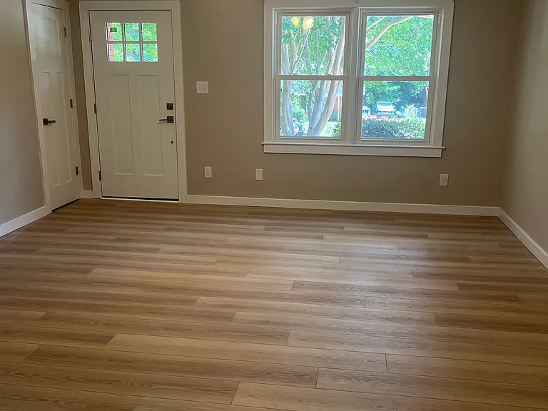 10400 Starwood Dr — Photo 5