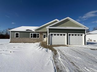 4173 Evergreen Rd, Adrian, MI 49221