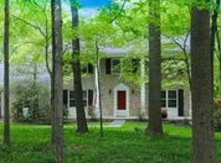 17 Woods Rd, Lebanon, NJ 08833