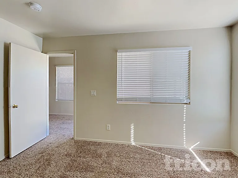 23141 W Ashleigh Marie Dr — Photo 7