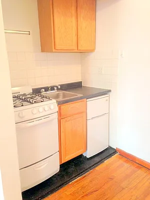 Rented by Salizzoni Realty | media 6